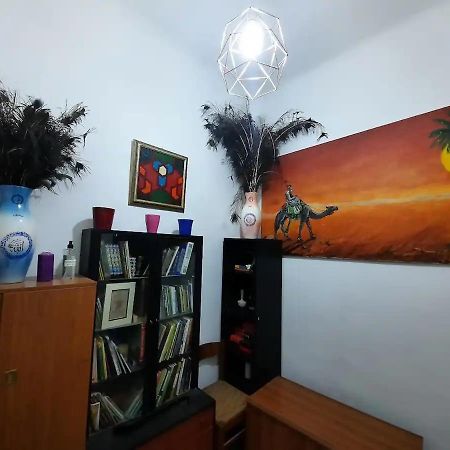 A Room In A Beautiful Apartment In The City Center Milano Ngoại thất bức ảnh