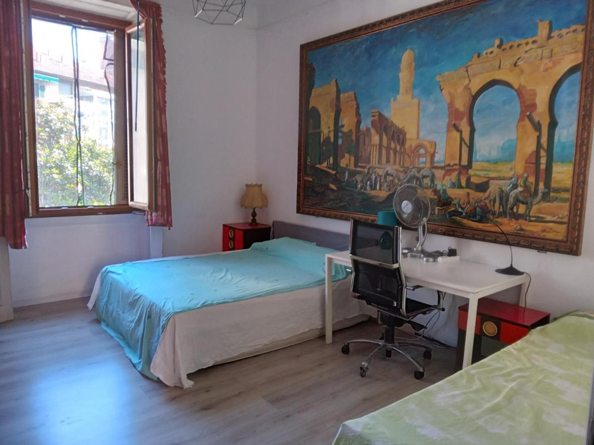 A Room In A Beautiful Apartment In The City Center Milano Ngoại thất bức ảnh